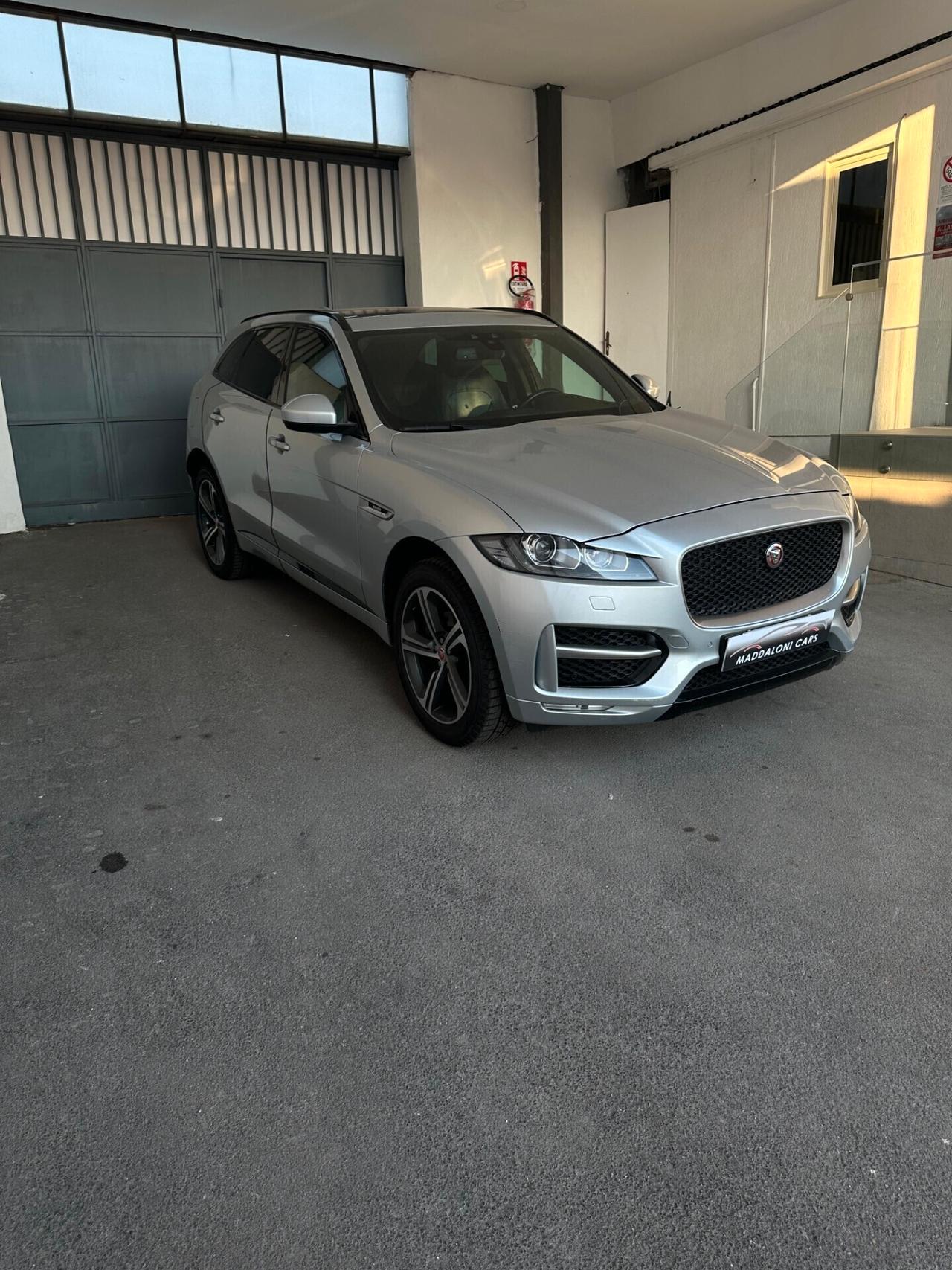 Jaguar F-Pace 2.0 D 180 CV AWD R-Sport