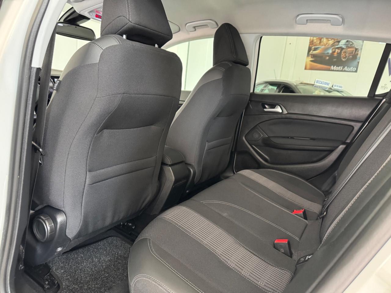 Peugeot 308 BlueHDi 130 S&S Allure