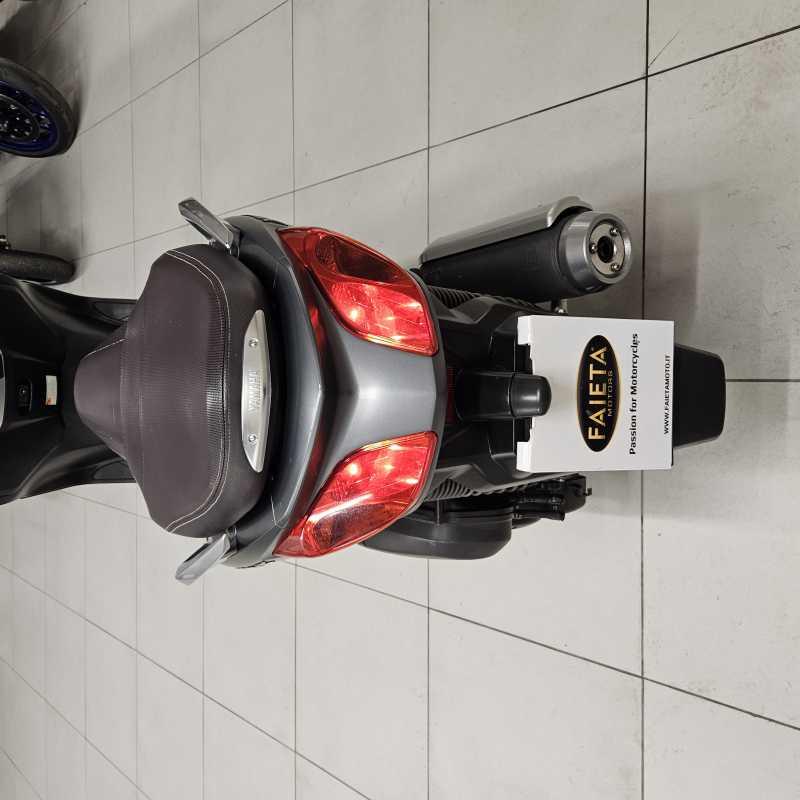 Yamaha X-Max 250 - 2010