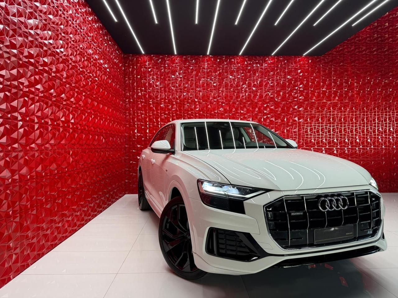 Audi Q8 50 TDI 286 CV quattro tiptronic Sport