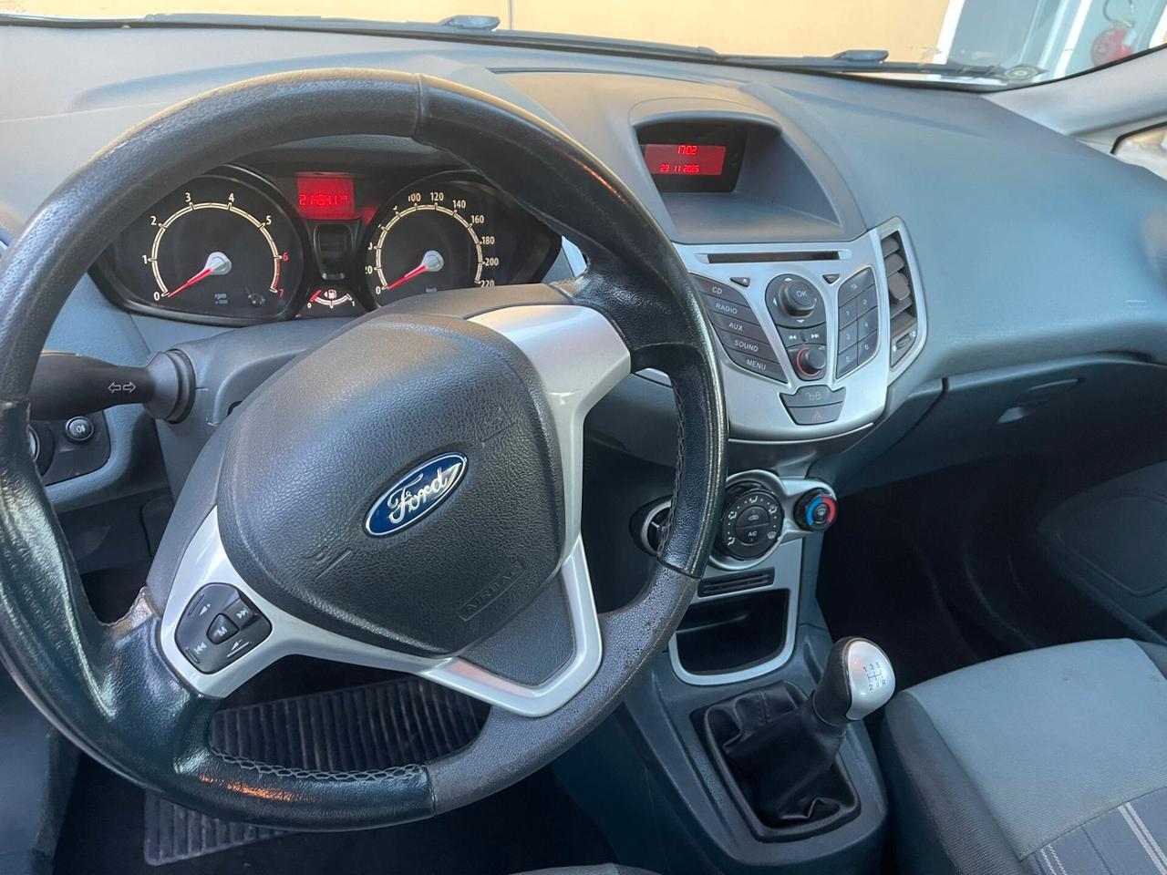 Ford Fiesta 1.4 5 porte Bz.- GPL Titanium