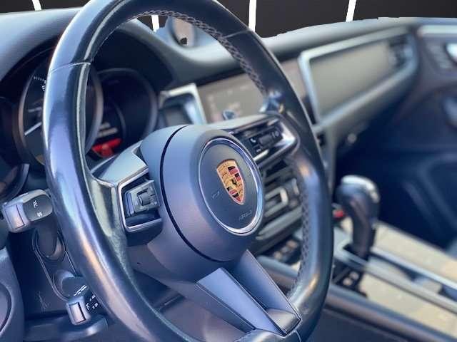 Porsche Macan 2022 my23 2.0 265cv pdk Matrix/Tetto/Scarichi/21