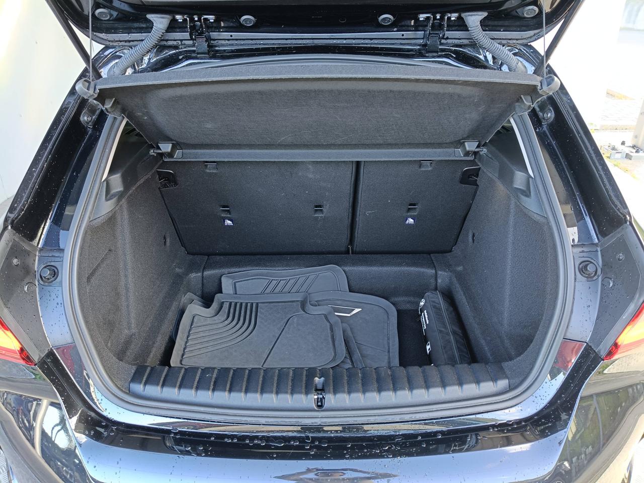 BMW Serie 1 F40 - 116i Msport Exterior auto