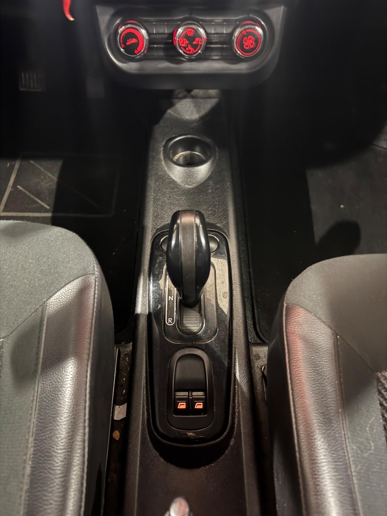 Microcar M.Go MGO 6 Must TAGLIANDI E KM CERTIFICATI