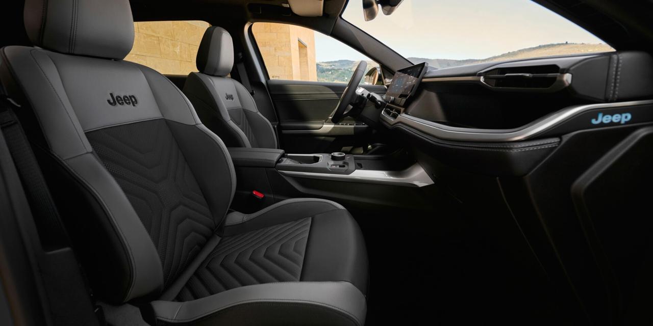 Jeep Compass 1.2 Turbo MHEV 106kW First Edition DCT Sport utility vehicle 5-door (Euro 6E)