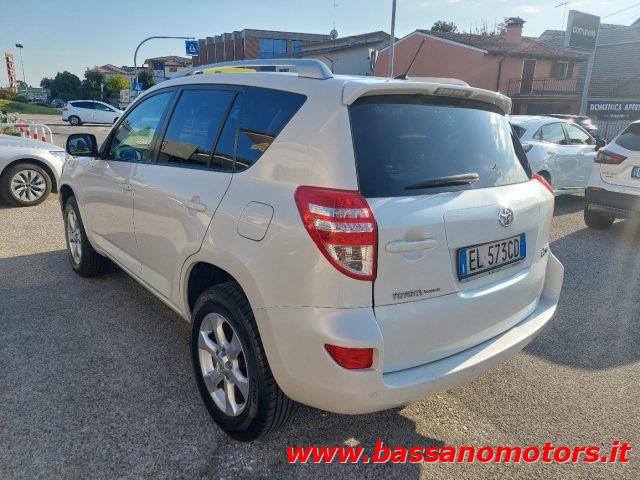 TOYOTA RAV 4 RAV4 Crossover 2.2 D-4D 150 CV DPF Exclusive