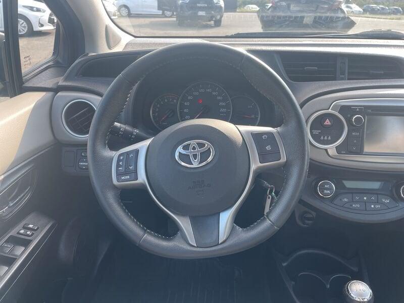Toyota Yaris Yaris 1.0 5 porte Lounge