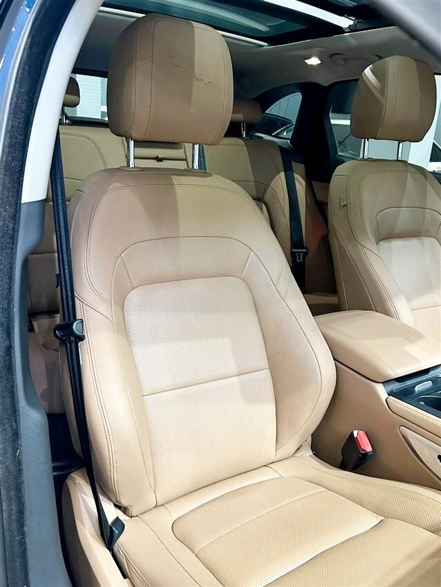 Jaguar F-Pace 2.0 D 204 CV AWD aut. SE