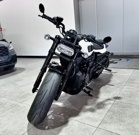 Harley-Davidson Sportster 1250 S