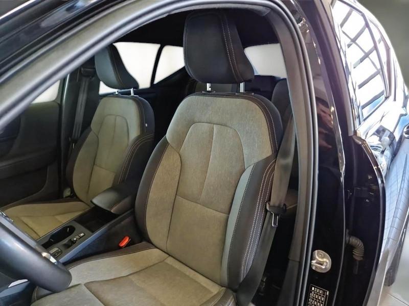 VOLVO XC40 T4 Recharge Plug-in auto Core