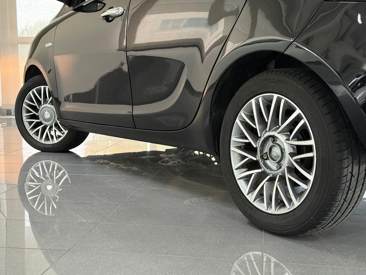 Lancia Ypsilon Platinum 1.2 LPG #7781