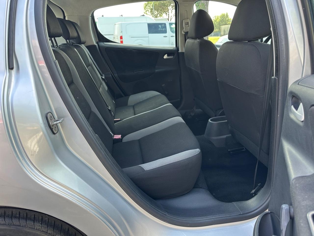 Peugeot 207 1.4 8V 75CV 5p. X Line ECO GPL