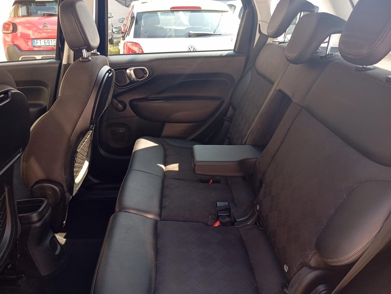 Fiat 500L 1.4 95 CV Lounge si valutano permute