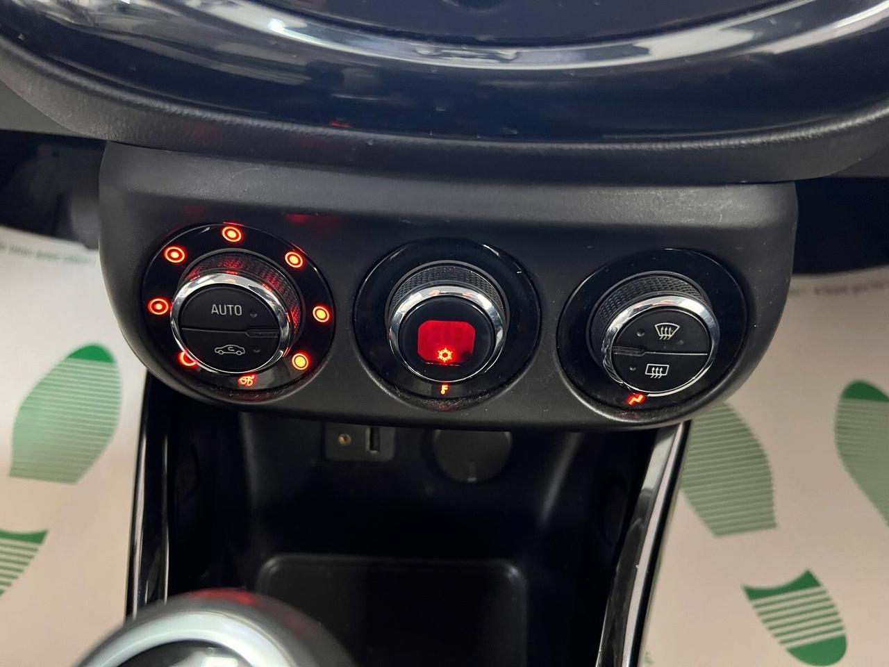 Opel Adam 1.4 87 CV Slam