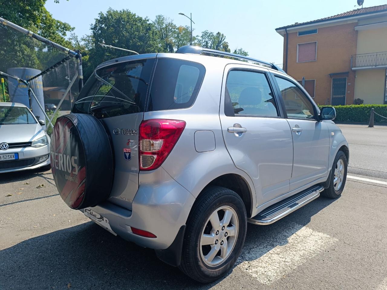 Daihatsu Terios 1.5 4WD SX 2 TRENI GOMME