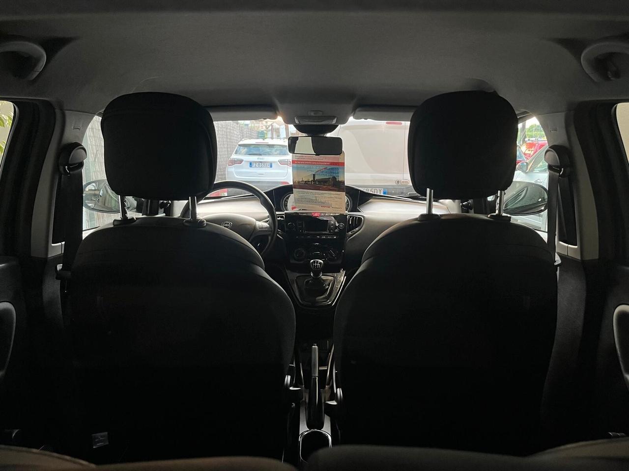 LANCIA YPSILON HYBRID 1.0 ECOCHIC *43MILAKM* *UNICOPRO*