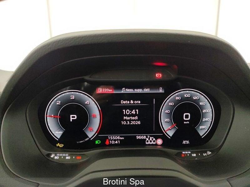 Audi Q2 2.0 35 TDI BUSINESS ADV. S TRONIC