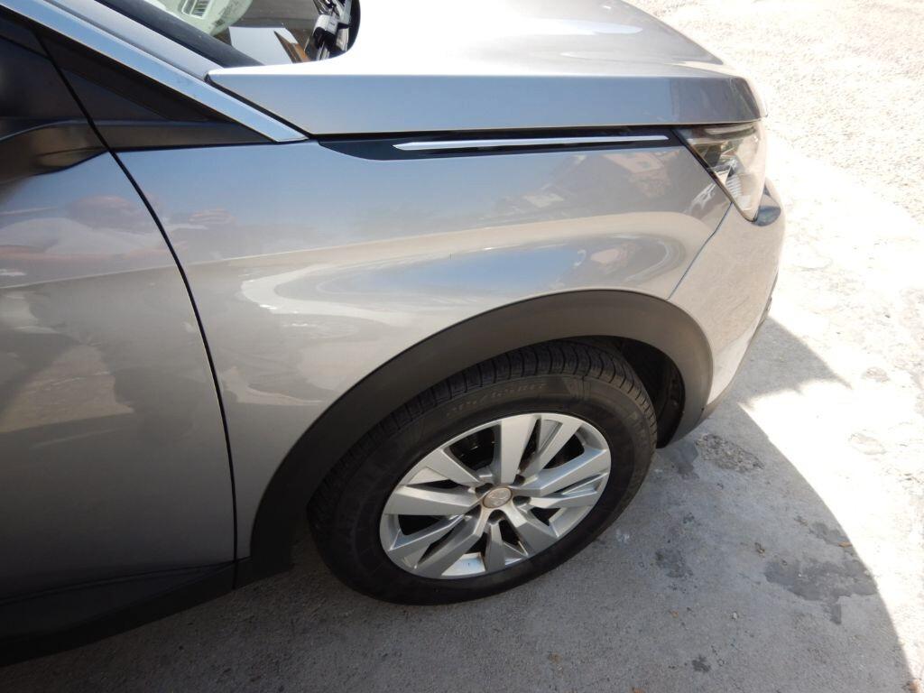 Peugeot 3008 BlueHDi 130 S&S Business