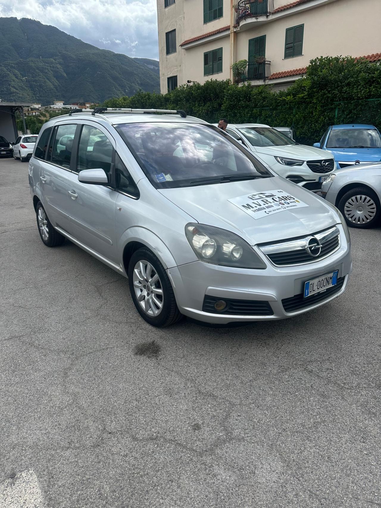 Opel Zafira 1.6 16V ecoM 94CV Cosmo