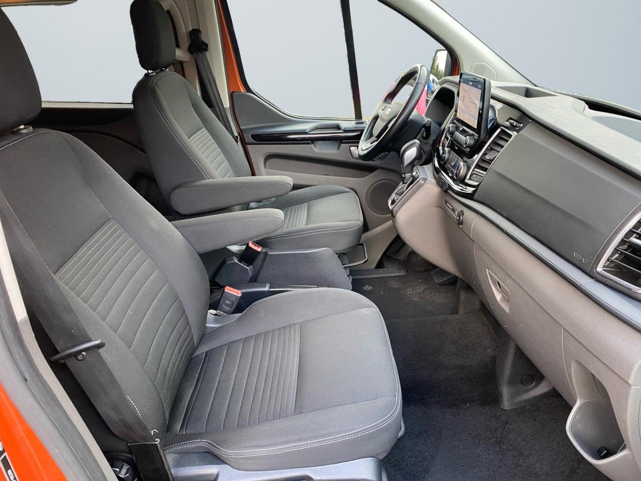 FORD Transit Custom 300 2018 - transit custom 300 2.0 tdci 130cv