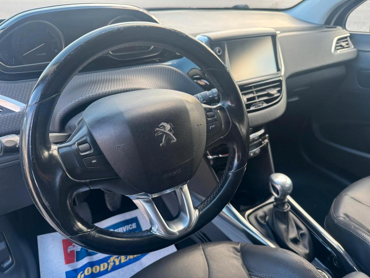 Peugeot 2008 1.6 e-HDi 115 CV Stop&Start Féline GARANZIA