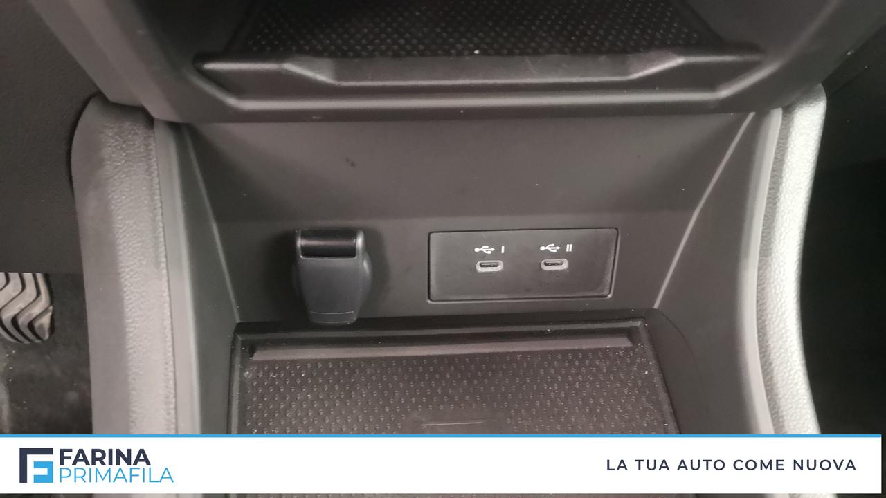 RENAULT Captur II 2024 - Captur 1.0 tce Techno 90cv