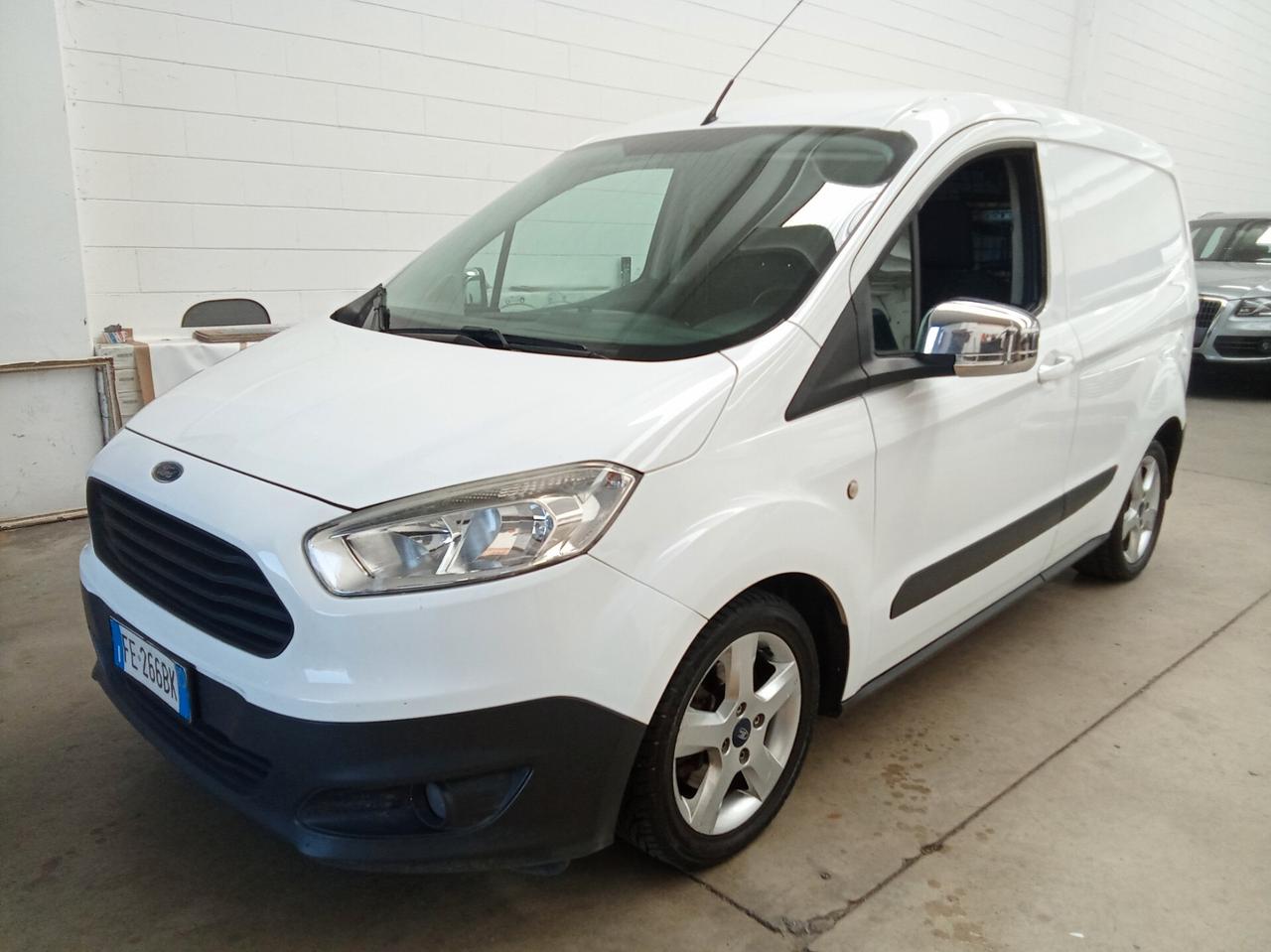 Ford Transit Courier Transit Courier 1.5 TDCi 75CV Van Entry