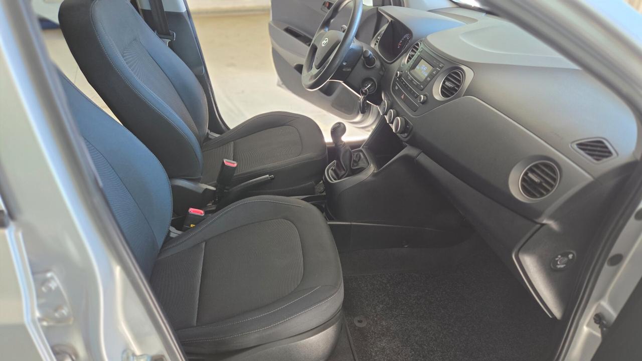 Hyundai i10 1.0 LPGI Econext Login unico proprietario