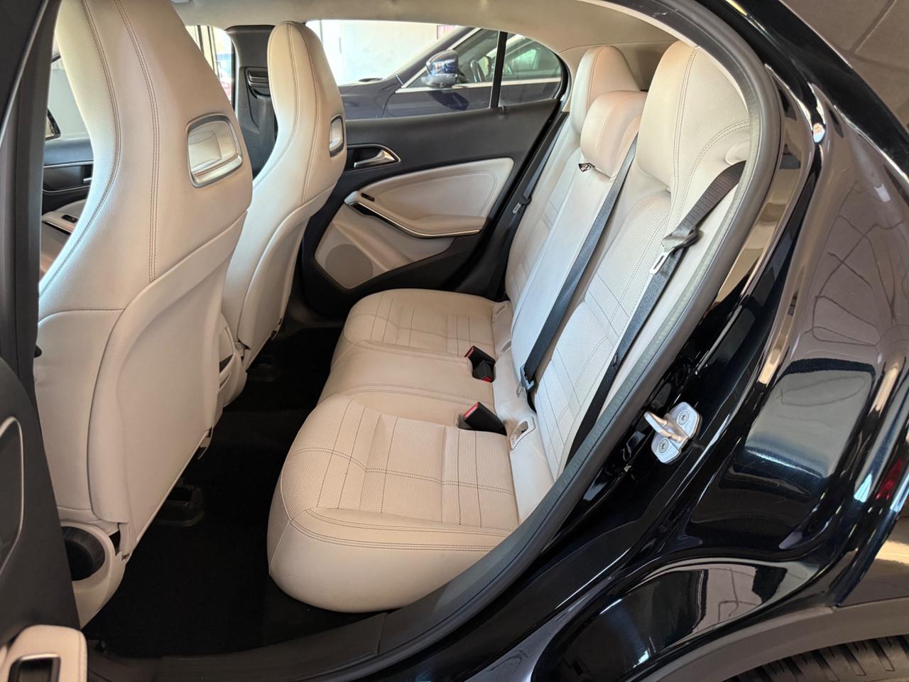 Mercedes-benz GLA 180 d Automatic Sport