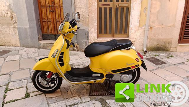 PIAGGIO Vespa GTS 300 Super Sport