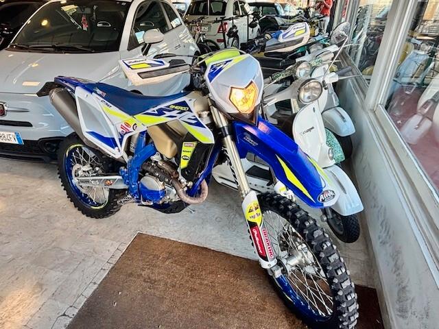 Sherco 250 SEF R 4T Anche permuta o scambi0