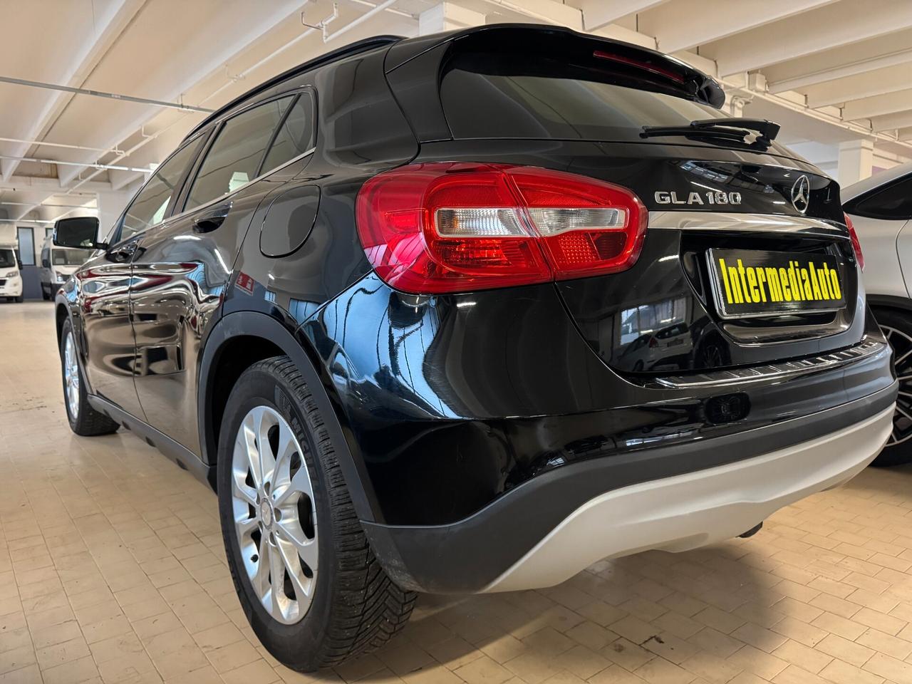 Mercedes-benz GLA 180 d Automatic Business