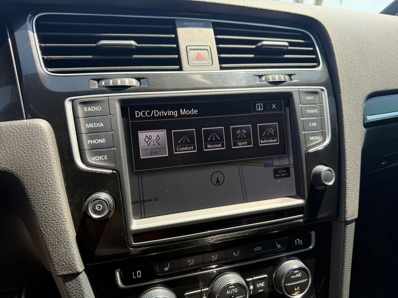 Volkswagen Golf 7 GTD TDI DSG 5p. SPORT & SOUND TETTO PANORAMICO