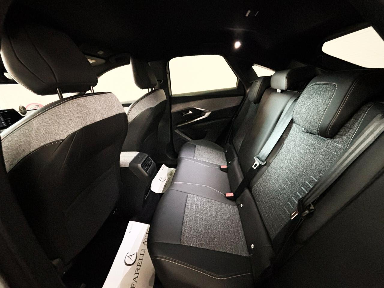 Peugeot 3008 Hybrid 145 e-DCS6 Allure