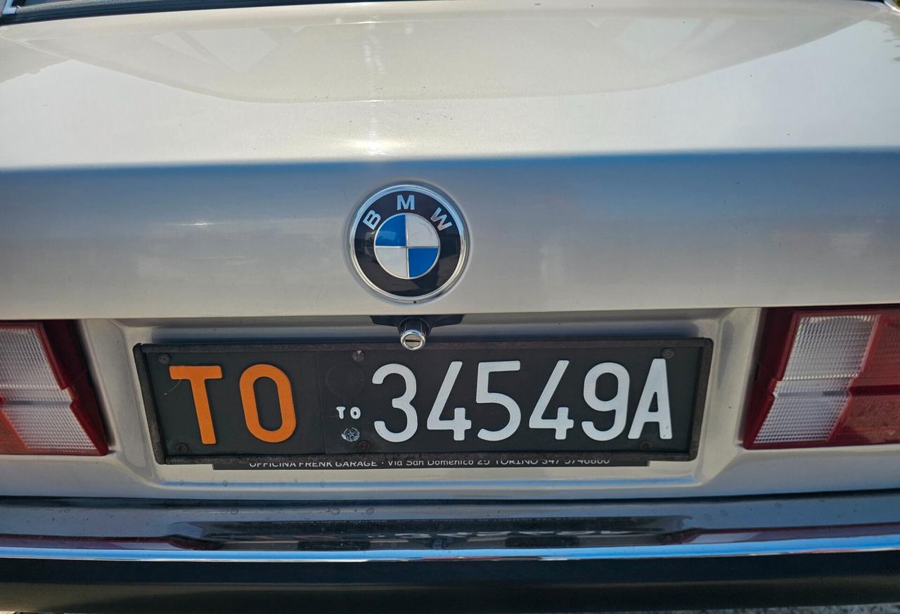 Bmw 318 5 PORTE NEOPATENTATI