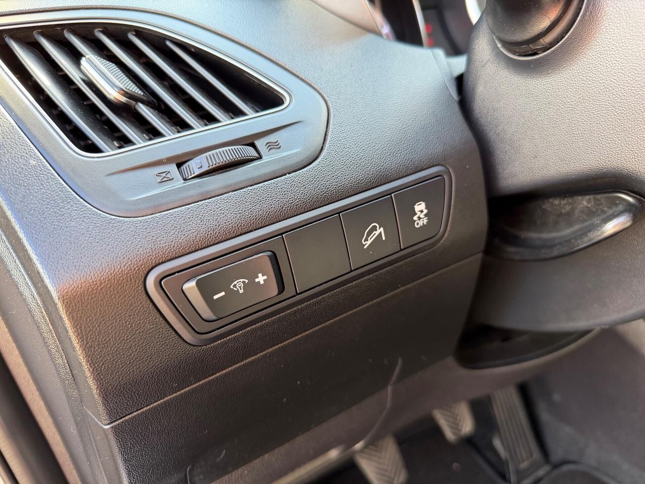 Hyundai iX35 1.7 CRDi 2WD Xpossible