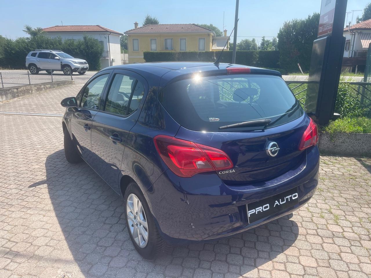 Opel Corsa 1.4 90CV GPL Tech 5 porte b-Color