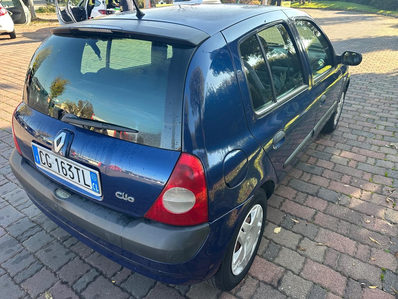 Renault Clio 1.2 benz 2003 Neopatentati