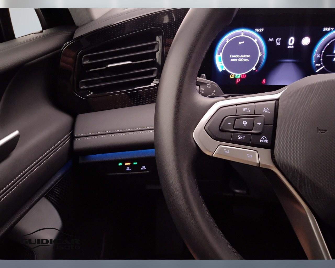 VOLKSWAGEN Tiguan III 2024 - Tiguan 2.0 tdi Life 150cv dsg