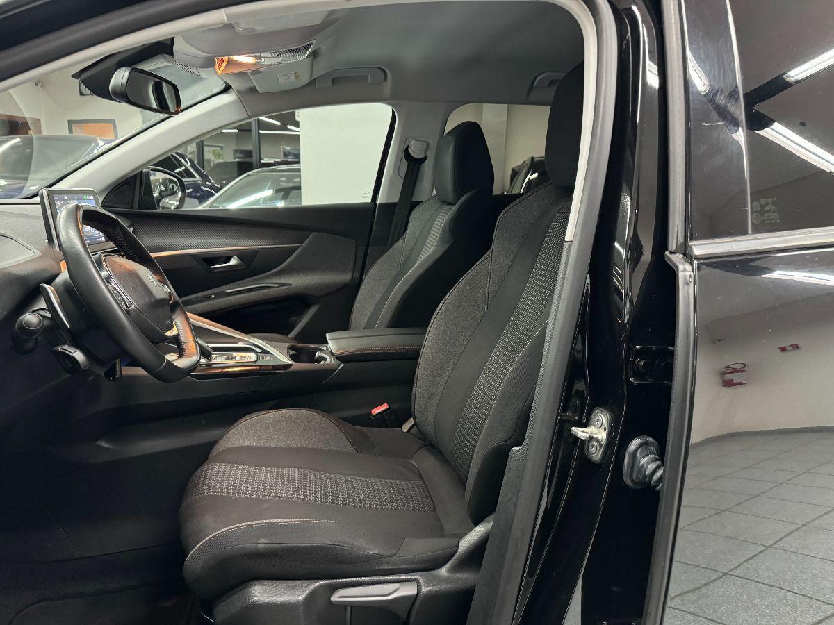 PEUGEOT - 3008 - BlueHDi 120 S&S Business IVA DEDUCIBILE/ RETROCAMERA/ NAVI