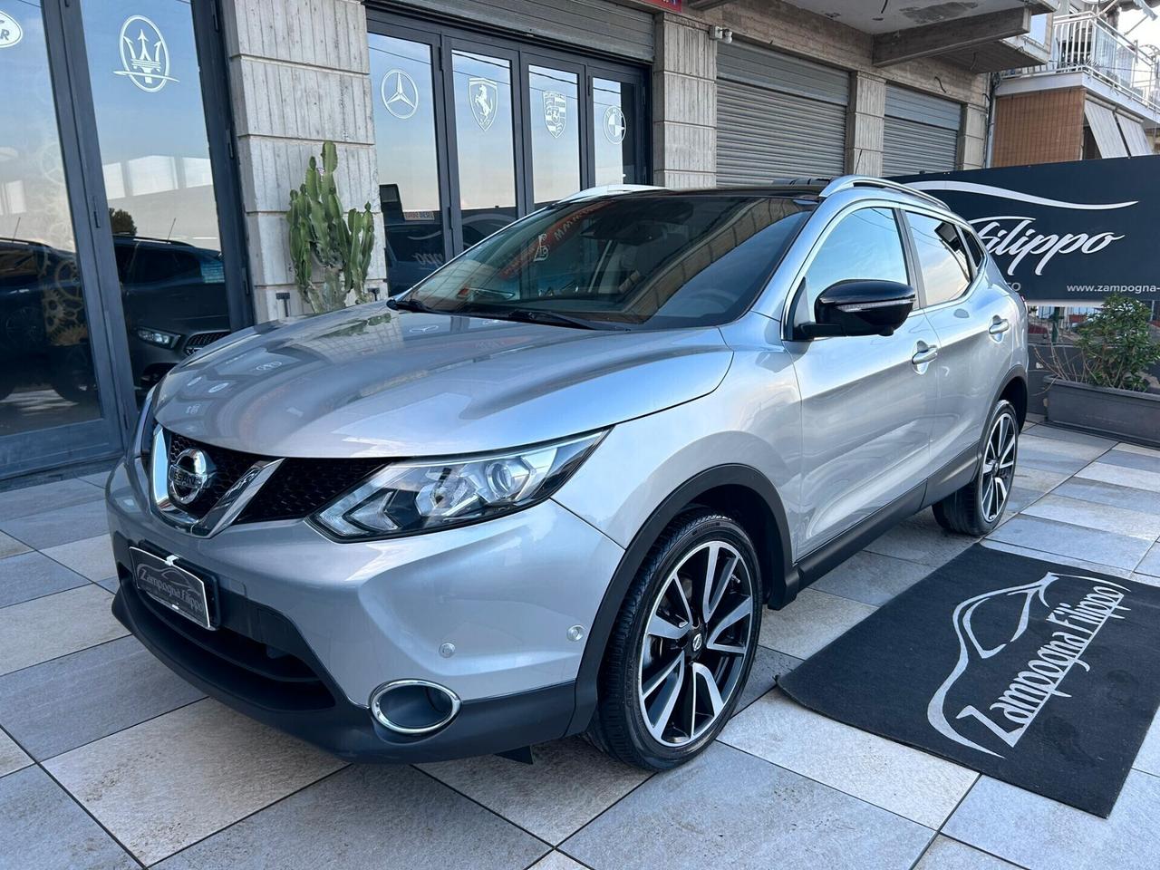 Nissan Qashqai 1.5 dCi 360 TEKNA TETTO - 2015