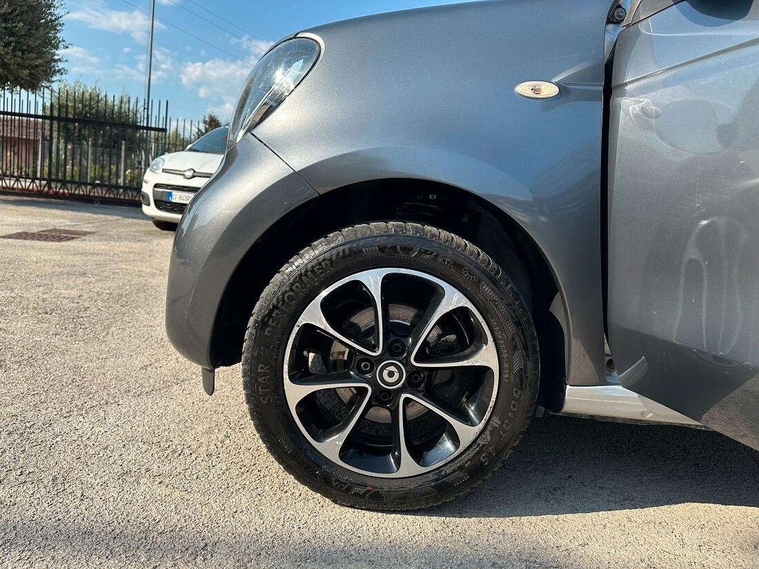 Smart ForFour 70 1.0 Passion