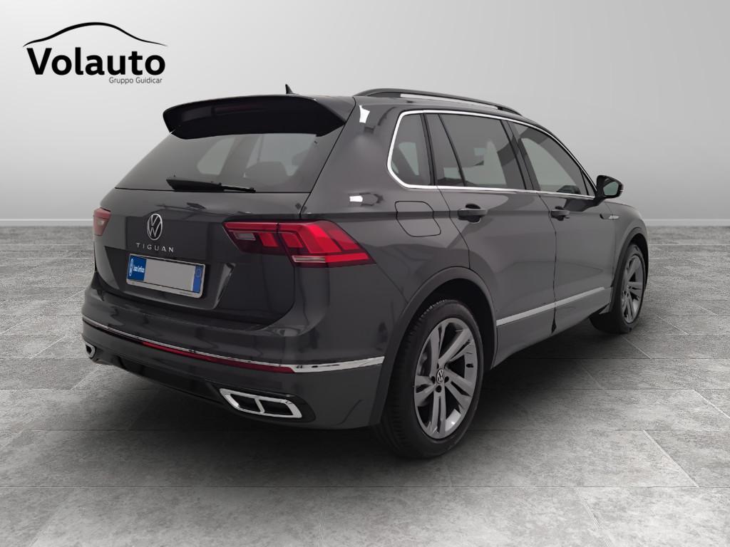 VOLKSWAGEN Tiguan II 2021 - Tiguan 2.0 tdi R-Line 150cv dsg