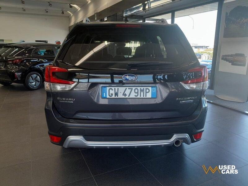 Subaru Forester 2.0i e-Boxer MHEV Lineartronic Premium