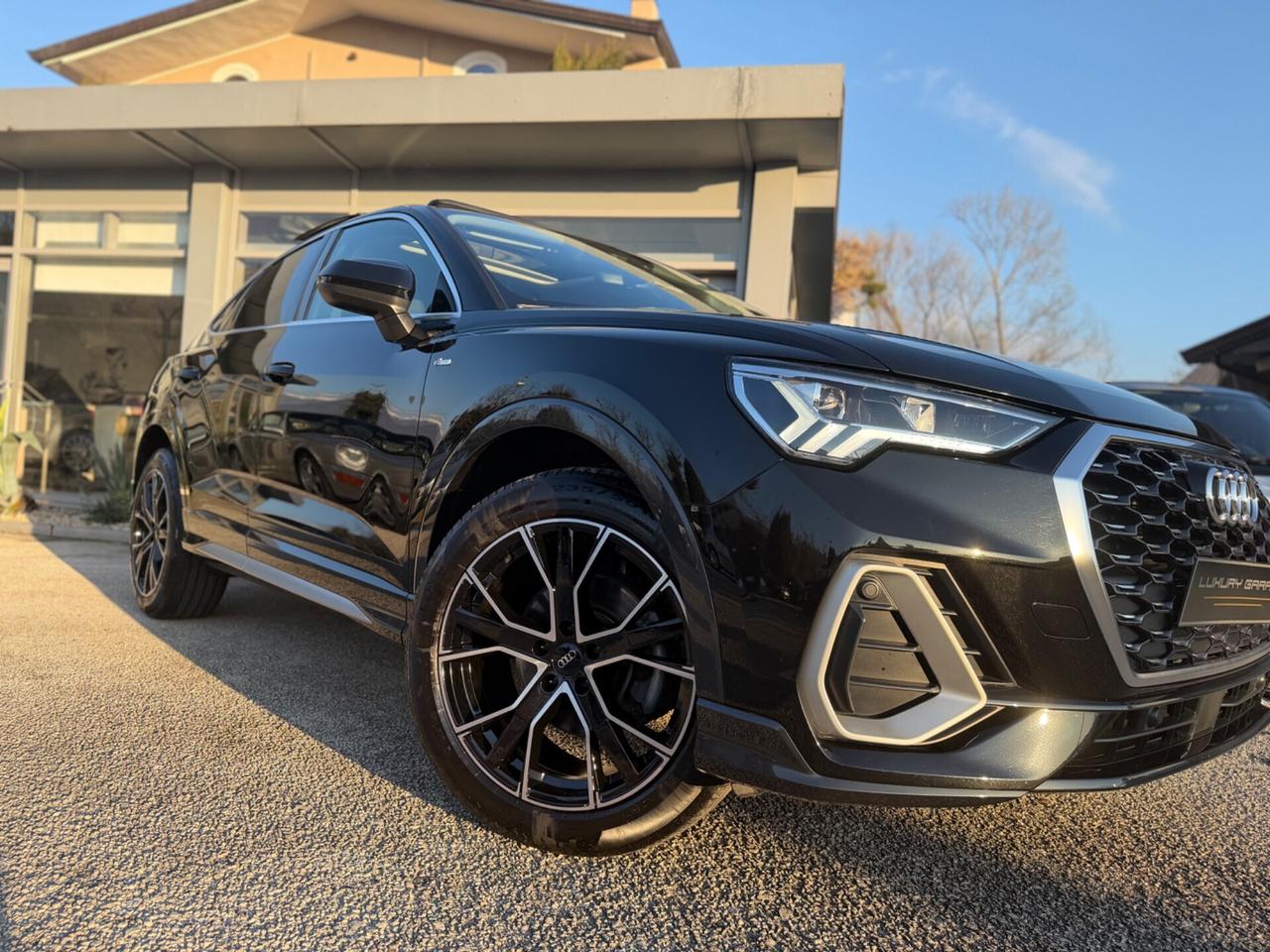 Audi Q3 SPB 35 TDI S tronic S- line edition/TETTO/ CERCHI IN LEGA R"19