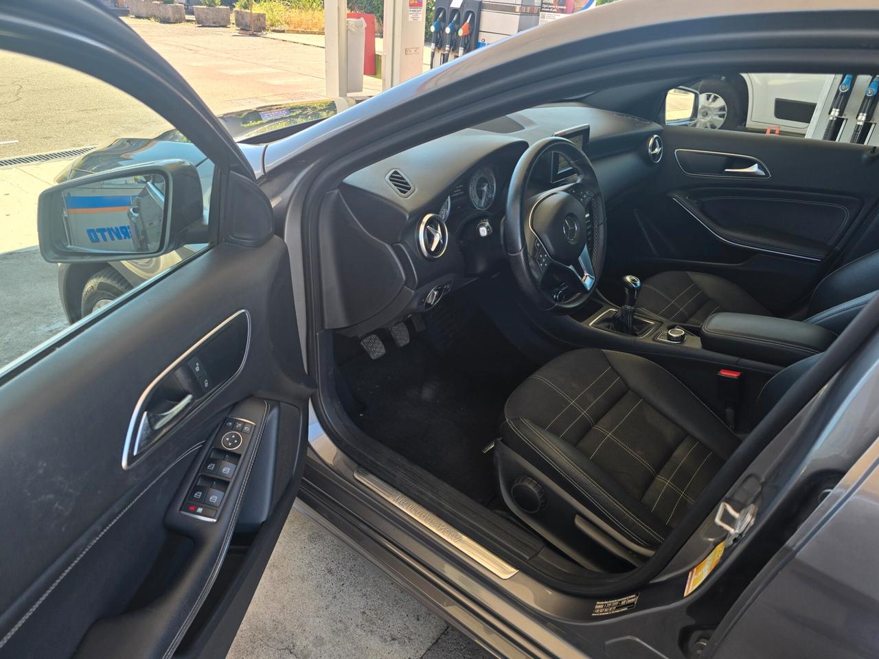 Mercedes-benz A 180 Premium