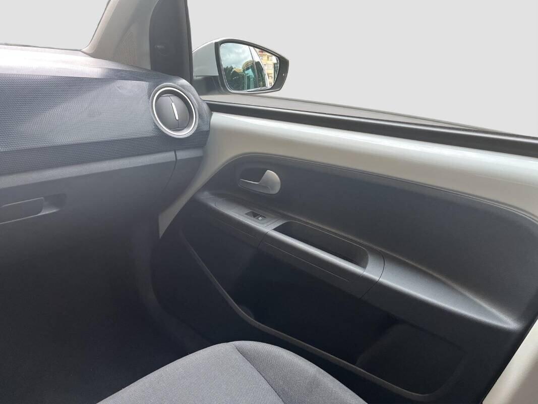 Volkswagen up! 1.0 65cv Evo move 2022