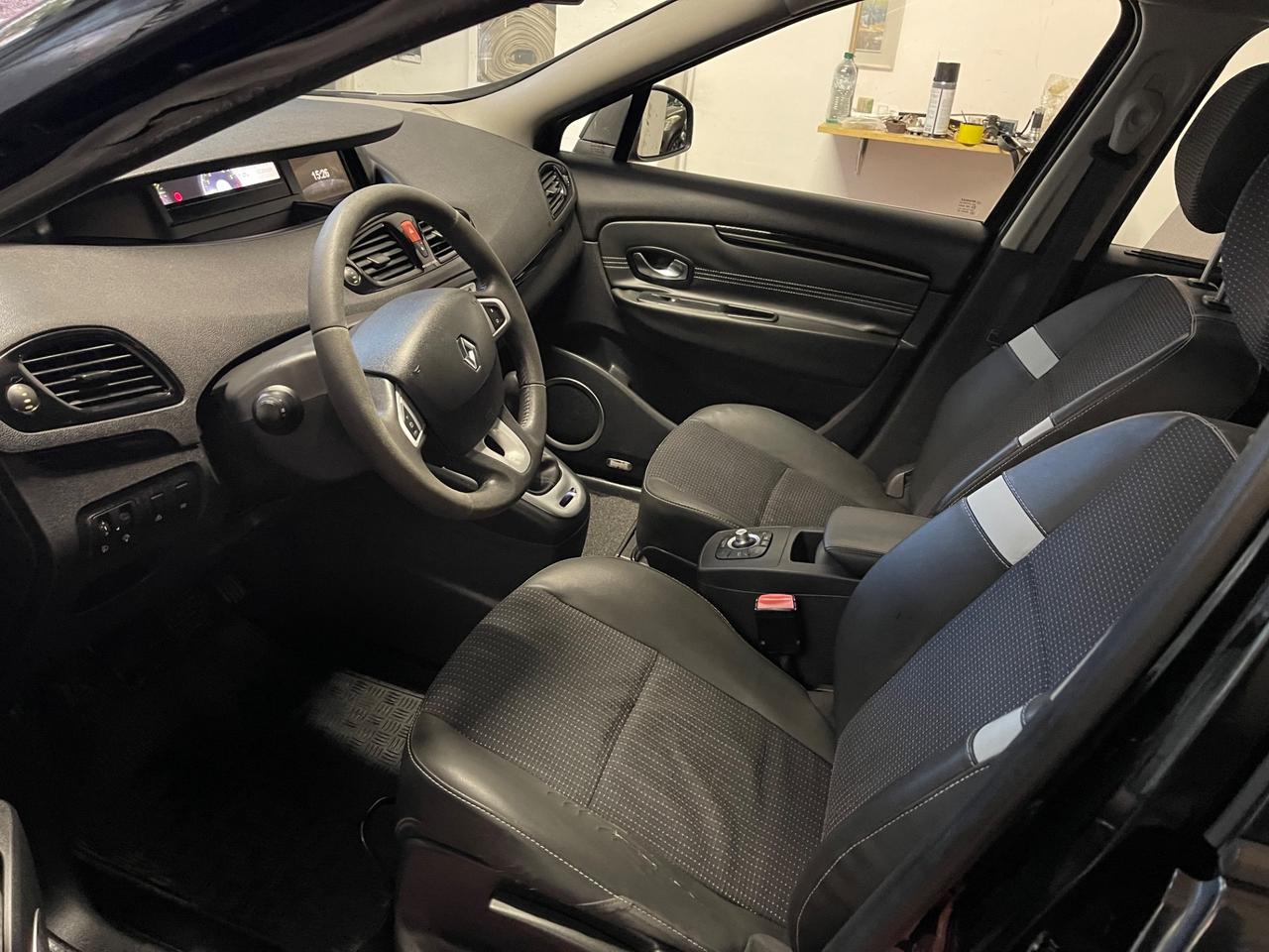Renault Scenic Scénic X-Mod 1.5 dCi 110CV Dynamique