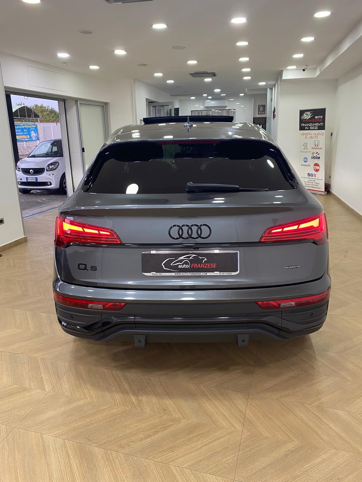 Audi Q5 40 TDI SPORTBACK S-LINE