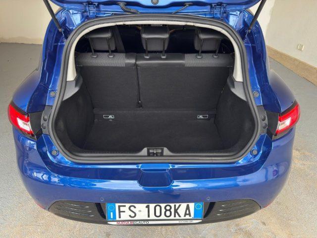 RENAULT Clio dCi 8V 75 CV 5 porte Moschino Intens